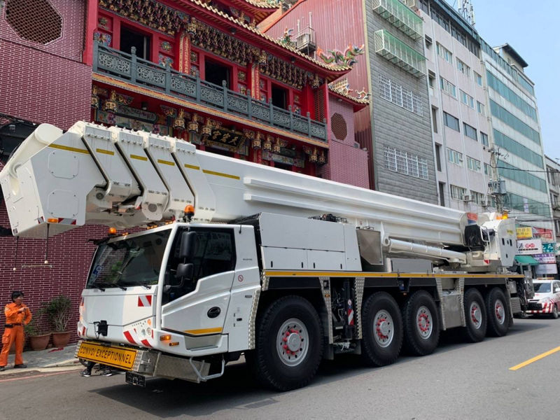  First-ever Top Class PALFINGER Platform P 1000 in the Asia Pacific – Taiwan